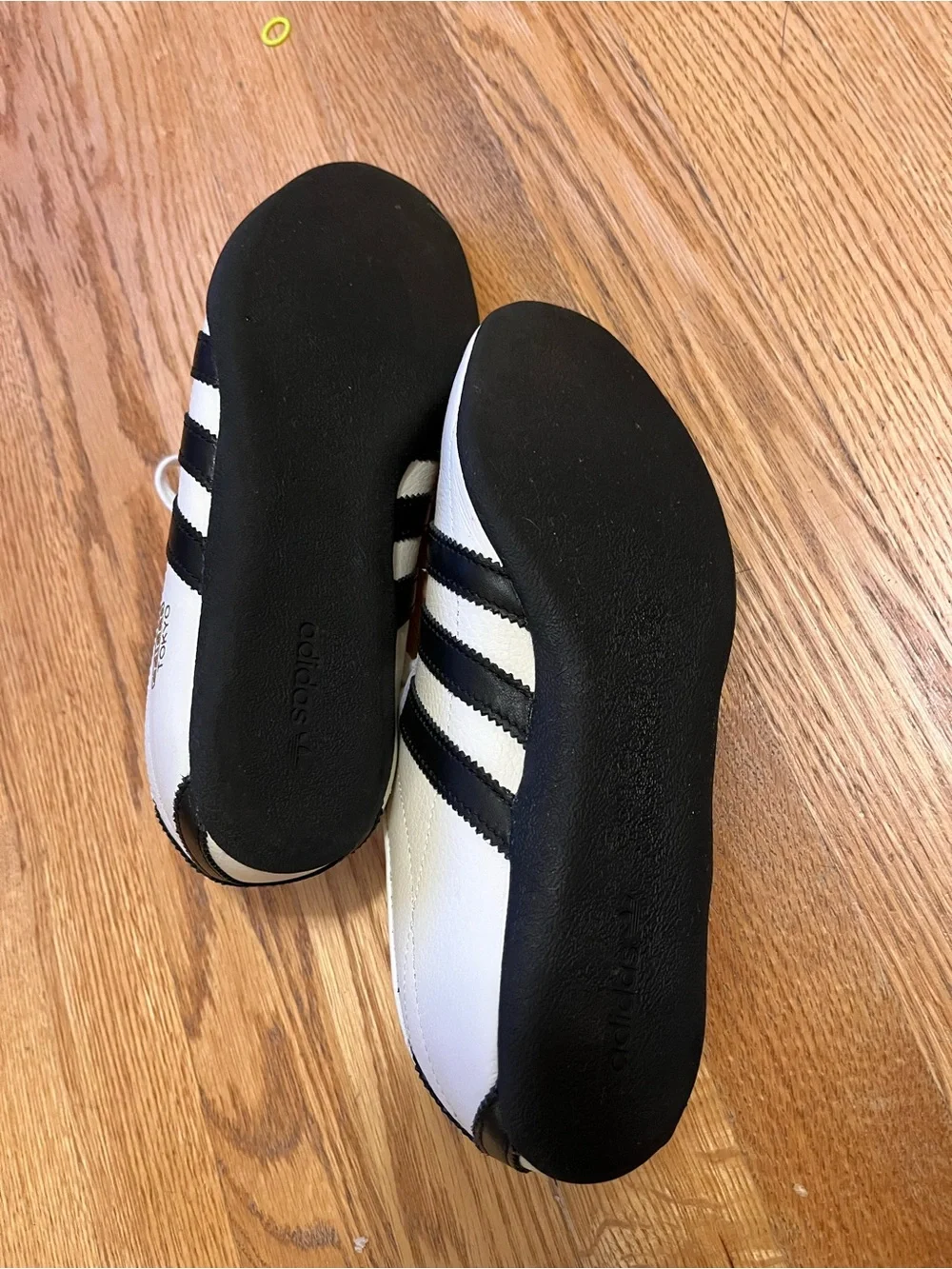 adidas Tokyo Off-White and Black  Sneakers Women’s Size 7 - Picture 3 of 8